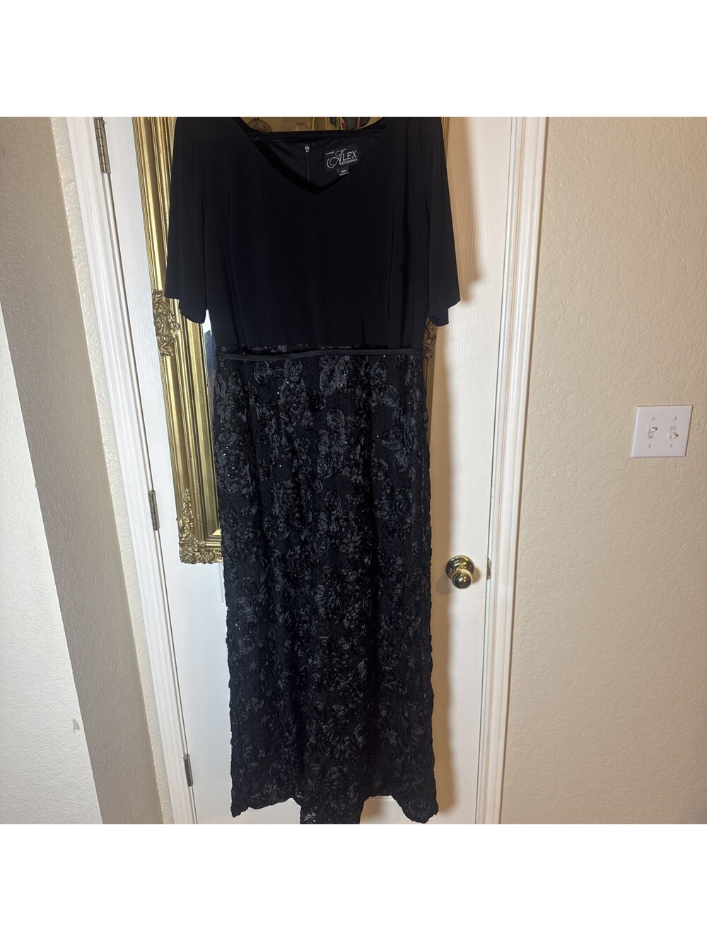 Alex Evenings Rosette Lace & Jersey Cocktail Dress 16W Floor Length Black $219